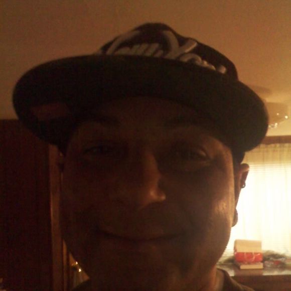 Meet your Posher, Ric - Picture 1 of 1